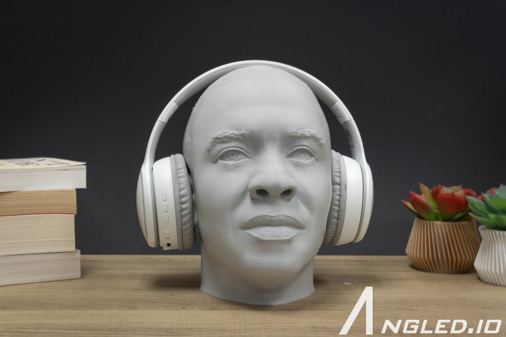 Dr Dre Headphone Holder - Angled.io