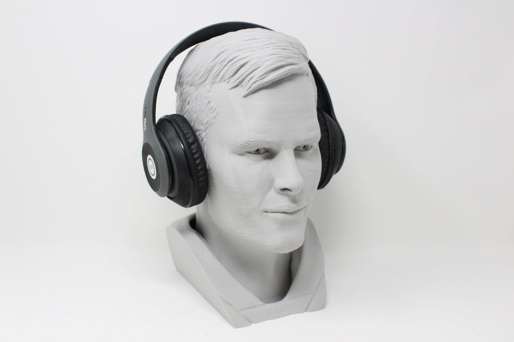 Tom Brady Headphone Stand - Angled.io