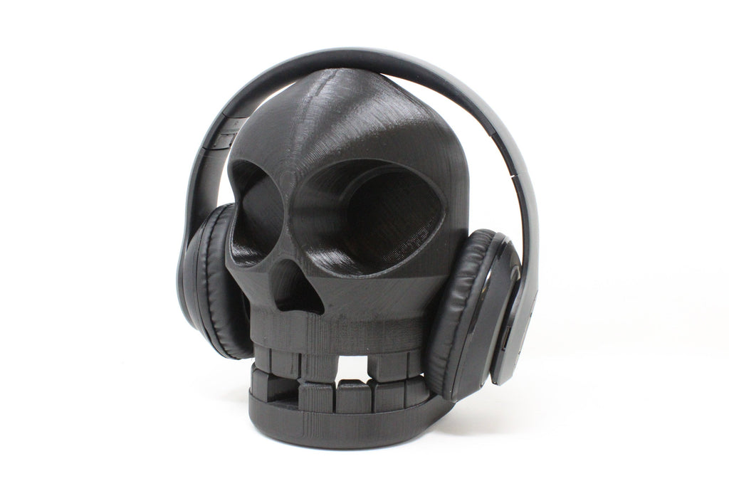 Chompy Skull Headphone Stand - Angled.io
