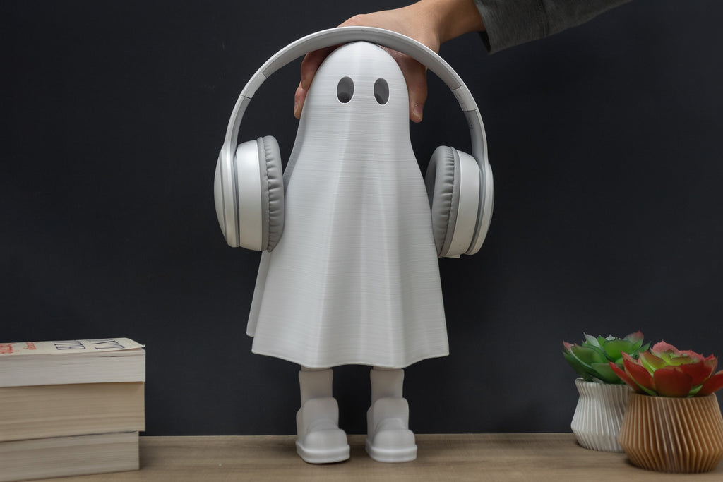 Ghost with Feet Headphone Stand - Angled.io