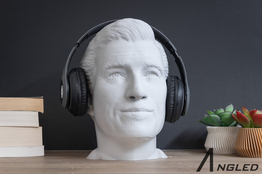 Pierce Brosnan Headphone Stand - Angled.io