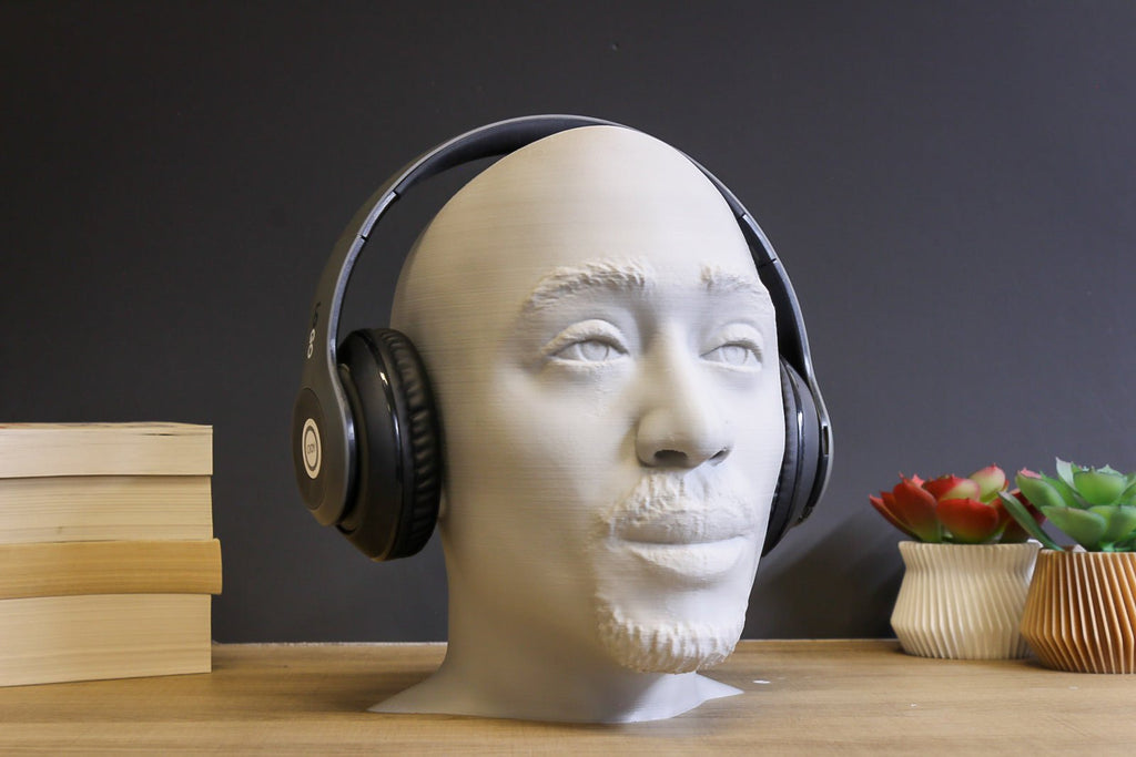 Tupac Headphone Stand - Angled.io